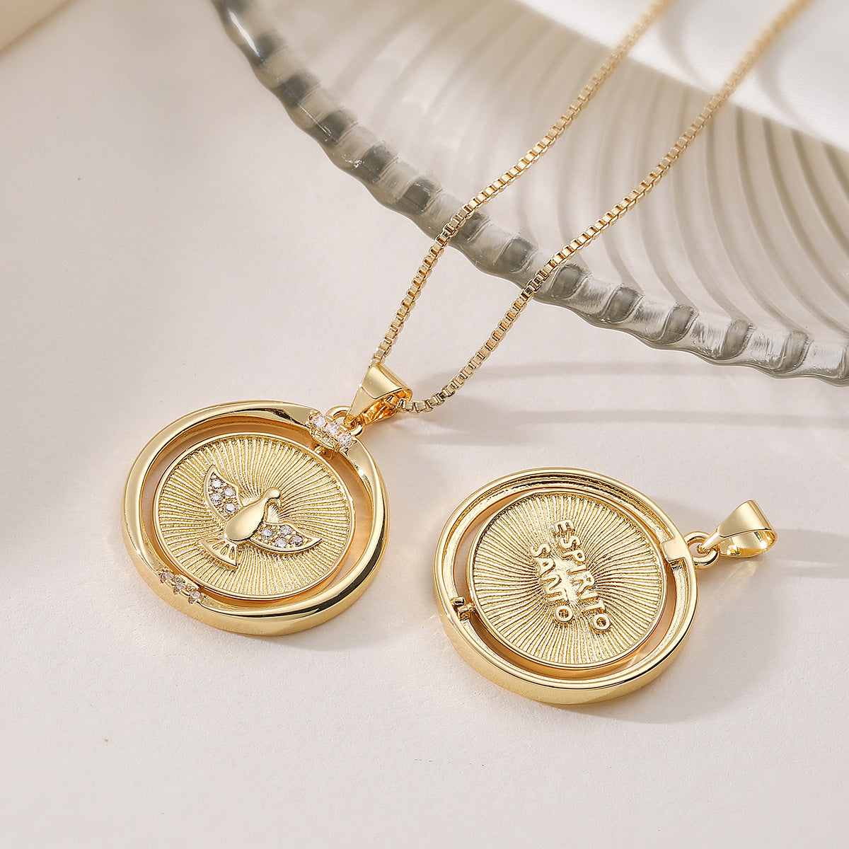 Fashion Two-Tone Plated Geometric Rotatable Eagle Pendant Necklace for Women