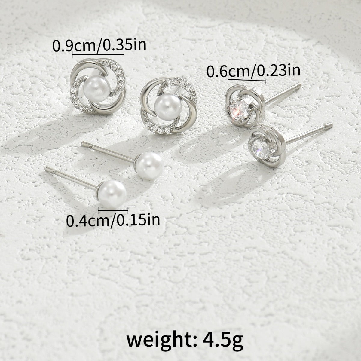 Orecchini da donna geometrici minimalisti con intarsio di zirconi e accenti di perle, design a petalo floreale