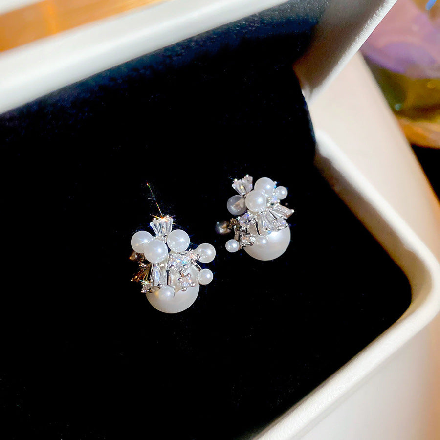 Orecchini a perno da donna eleganti geometrici ispirati al vintage con perle e zirconi