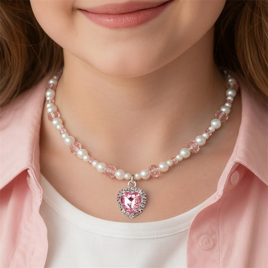 Collar de perlas de cristal minimalista en forma de corazón para niñas con colgante de aleación y cadena de cuentas redondas