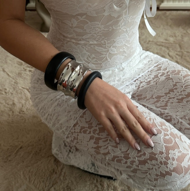 Vintage Streetwear Geometric Plated Alloy Cuff Bracelet