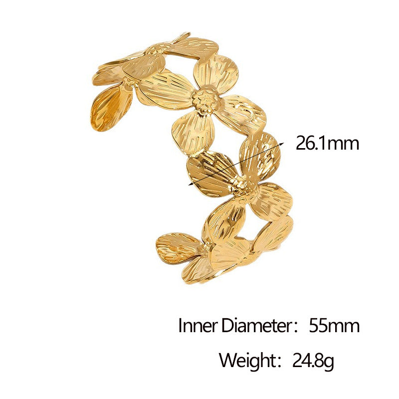 Bracciale a fascia larga minimalista in acciaio inossidabile placcato oro 18 carati con design floreale