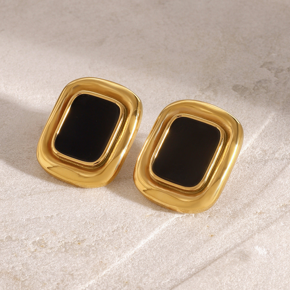 Minimalist Square Stainless Steel Earrings with Plating Finish for Women, Retro Luxury French-Inspired Geometric Studs