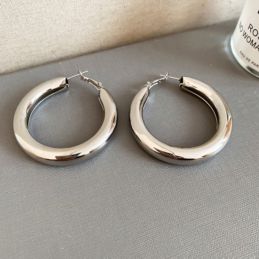 Pendientes de aro redondos geométricos minimalistas para mujer con alambre de acero galvanizado y acabado de metal pulido