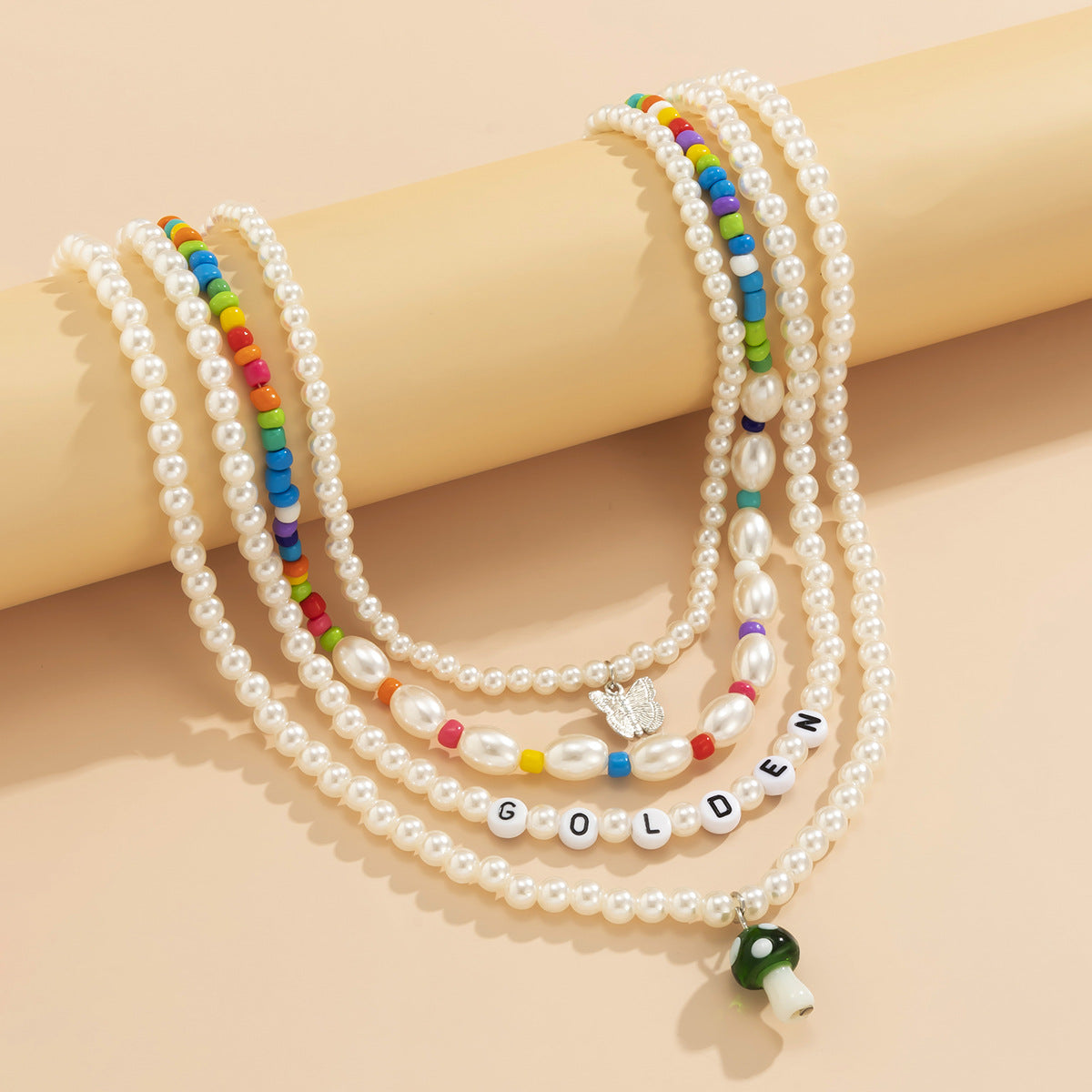 Collana con Pendente Fungo e Farfalla Stile Vintage con Ciondolo in Lega, Design Geometrico con Perline, Catena in Resina Plastica, Gioielli Stratificati di Ispirazione Bohemien per Donne