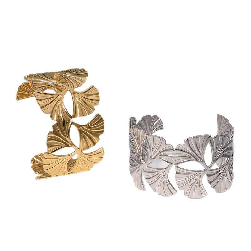 Bracciale Minimalista con Foglia di Ginkgo in Acciaio Inossidabile, Regolabile, Placcato Oro 18K, da Donna