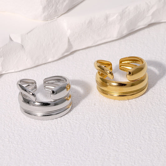 Anello aperto da donna minimalista asimmetrico in acciaio inossidabile con forma geometrica e finitura placcata