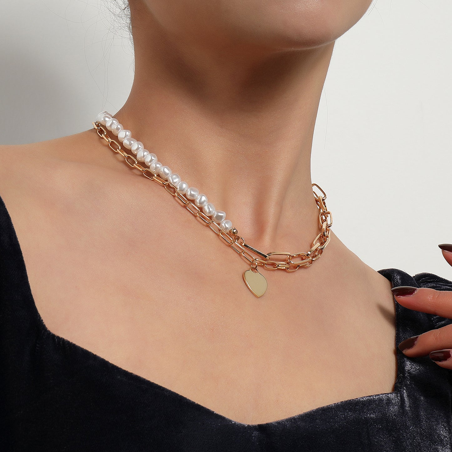 Fashion Polished Heart Pendant Necklace for Women Alloy Double Layer Chunky Chain