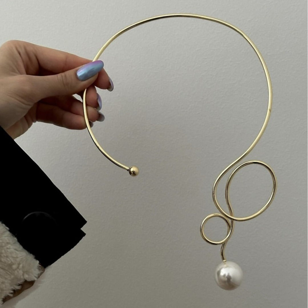 Collana girocollo da donna punk con fiocco, a goccia e perle finte