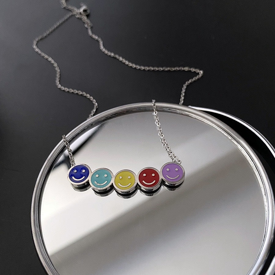 Minimalist Mini Smiley Face Necklace for Women and Men in Titanium Steel with Enamel Finish and Clavicle Chain Style