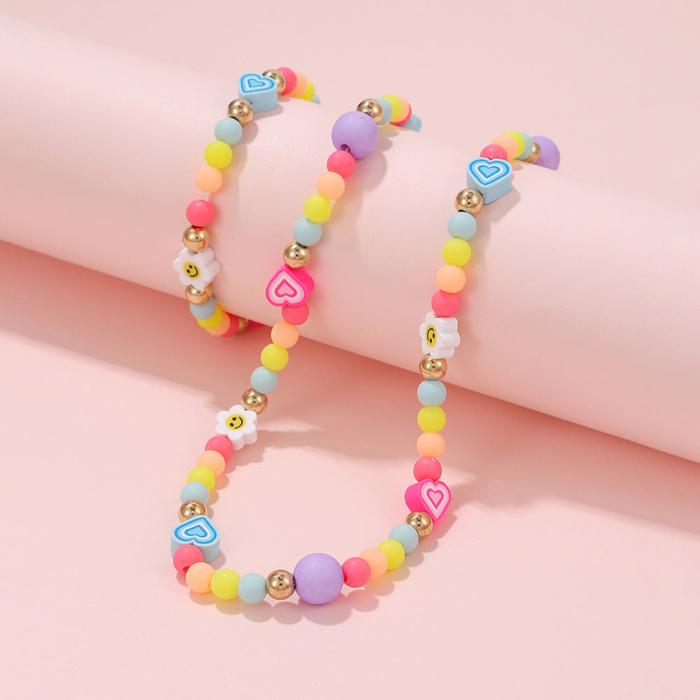 Set di collane in acrilico a forma di cuore stile cartone animato con ciondolo in argilla polimerica per ragazze, gioielli per bambini fatti a mano color macaron