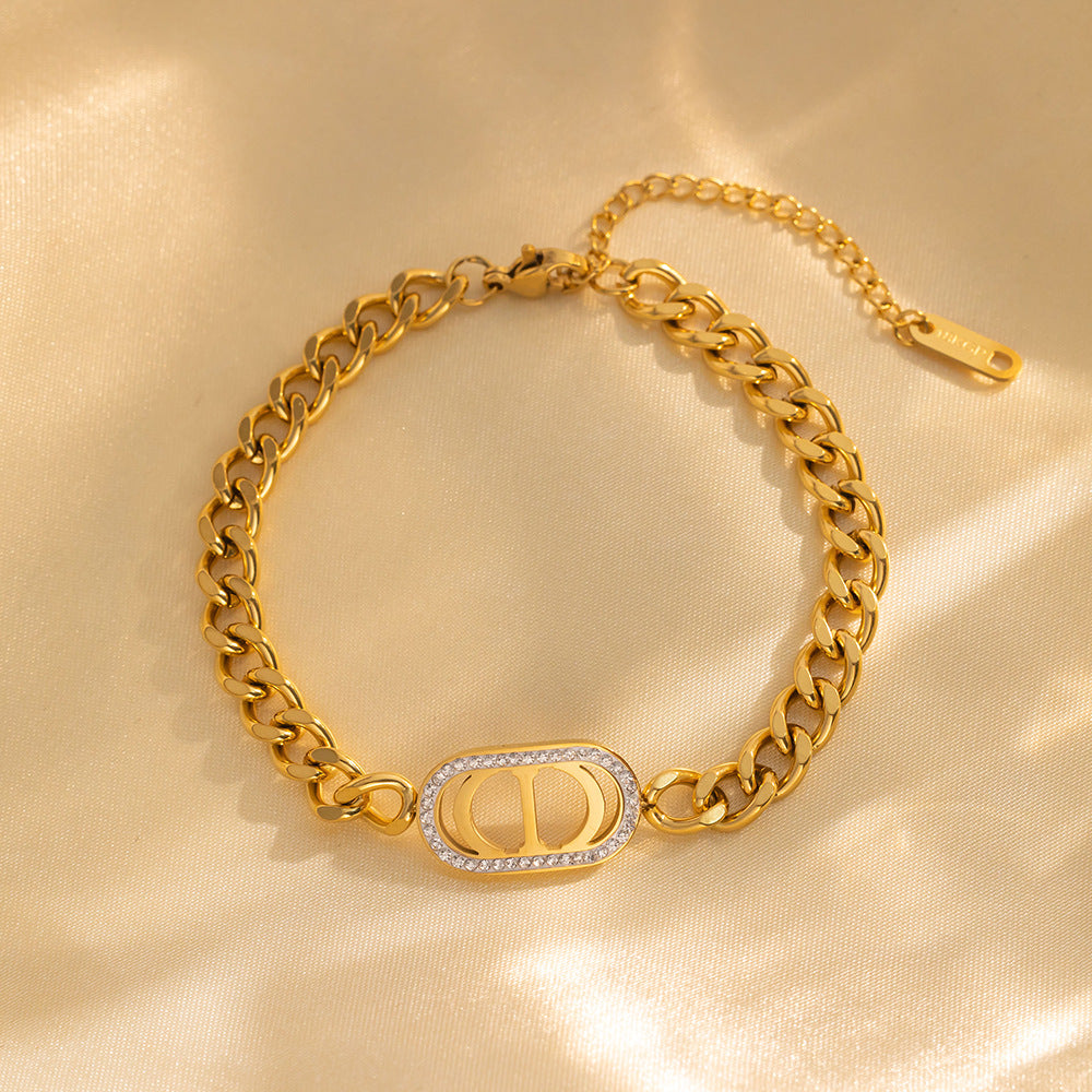Bracciale a maglie cave a doppia D in acciaio inossidabile con lettera D minimalista da uomo e da donna con finitura elettrolitica