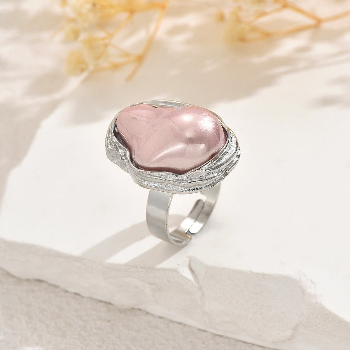 Anello in lega a forma geometrica con perla irregolare intarsiata da donna, fascia aperta regolabile, stile ufficio alla moda