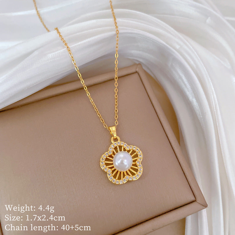 Geometric Minimalist Titanium Steel Lip Chain Necklace with Copper Pendant and Rhinestone Inlay