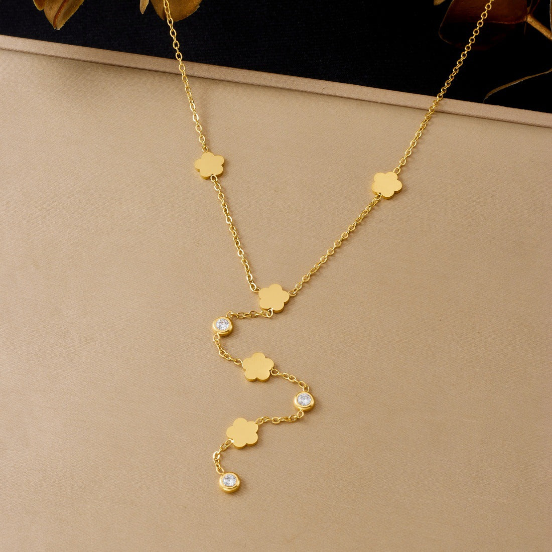 Gold Plated Rhinestone Inlaid Floral Stainless Steel Pendant Necklace with Tassel for Women
