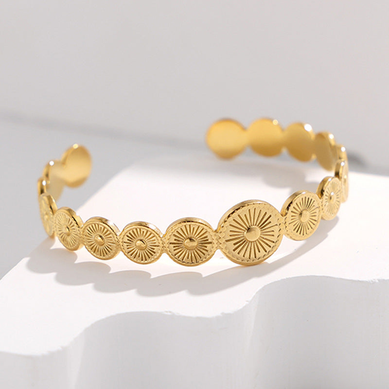 Pulsera rígida abierta geométrica vintage para mujer de acero de titanio con acabado chapado