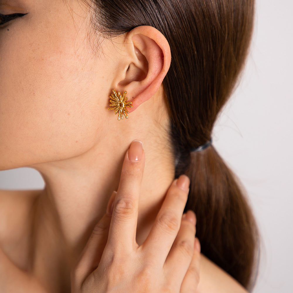 Pendientes de botón geométricos de acero inoxidable de lujo francés vintage con diseño de girasol y ramas, pendientes llamativos irregulares galvanizados para mujer