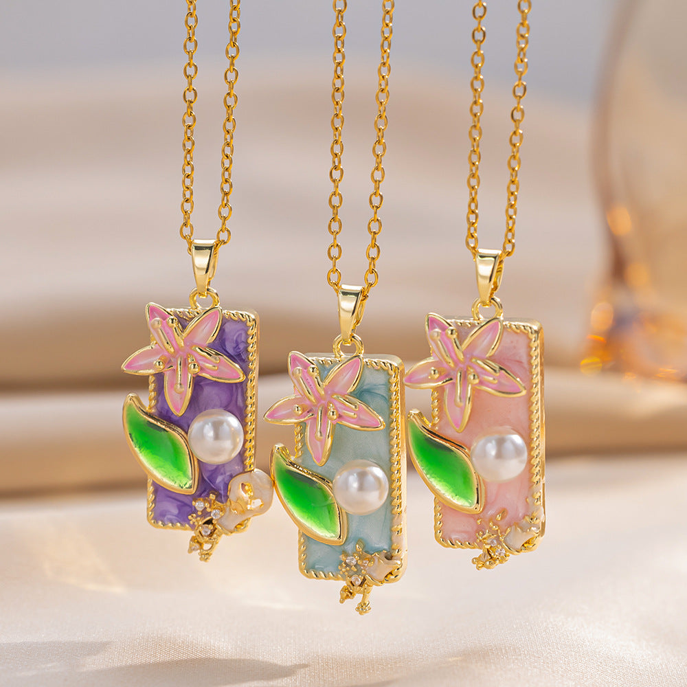 Elegante Collana con Ciondolo Floreale da Donna in Acciaio al Titanio con Finitura Smaltata a Catena O Stile Lusso Minimalista