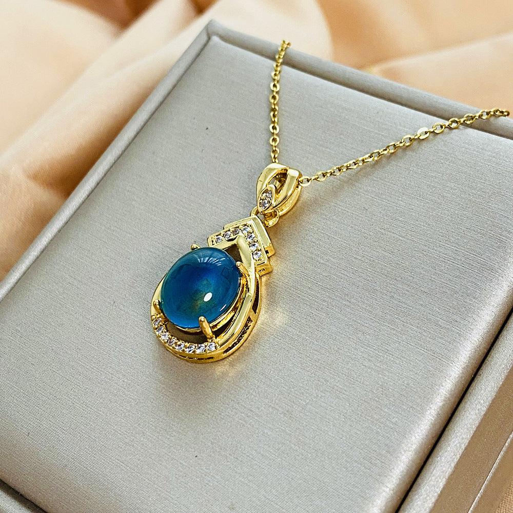 Collana Minimalista da Donna in Acciaio al Titanio a Goccia con Finitura Elettroplaccata e Catena a Maglie O
