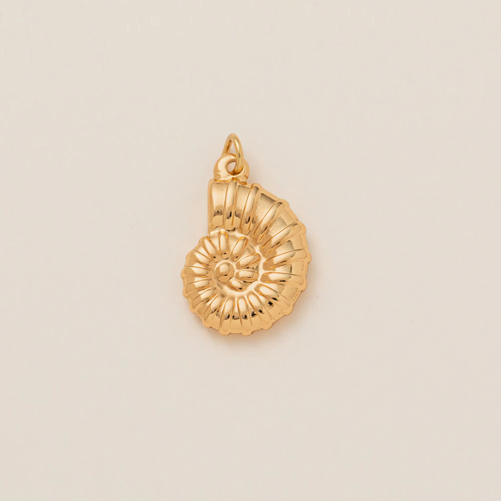 Minimalist Luxury 18K Gold Plated Brass Star Animal Pendant with Cubic Zirconia Corn Chain Necklace Unisex Jewelry Charm Bar