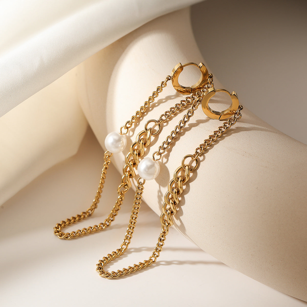 Orecchini a Nappa Geometrici Minimalisti in Acciaio Inox Placcato Oro 18K da Donna