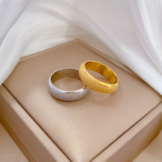 Minimalist Geometric Titanium Steel Ring for Men and Women, Polished Finger Ring with Crown Shape, Clubwear and Everyday Styling