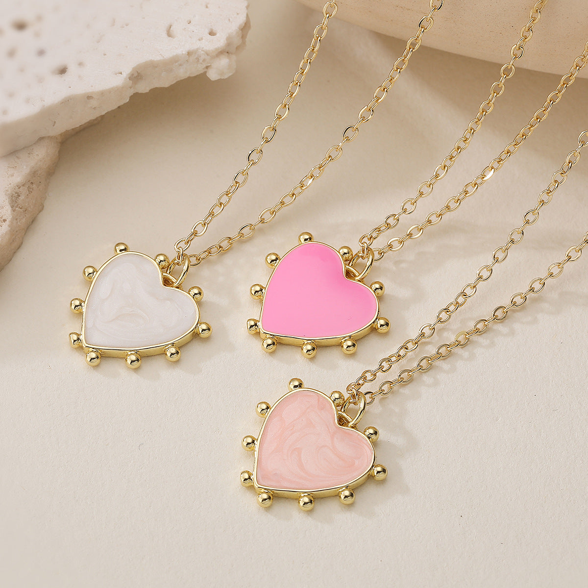 Minimalist 18K Gold Plated Brass Drip Oil Heart Pendant Necklace for Women