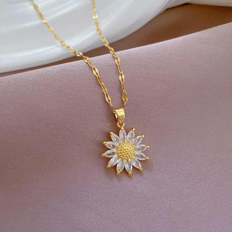 Luxury Sunflower Geometric Pendant Necklace for Women Titanium Steel Clavicle Chain with Zircon Inlay