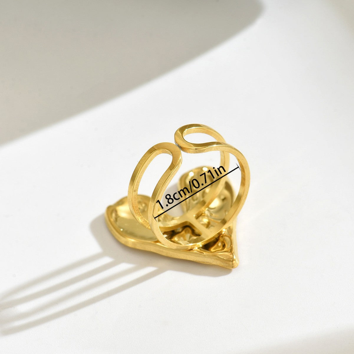 Geometric Heart-Shaped Adjustable Open Ring for Women in Zinc Alloy with Plated Finish
