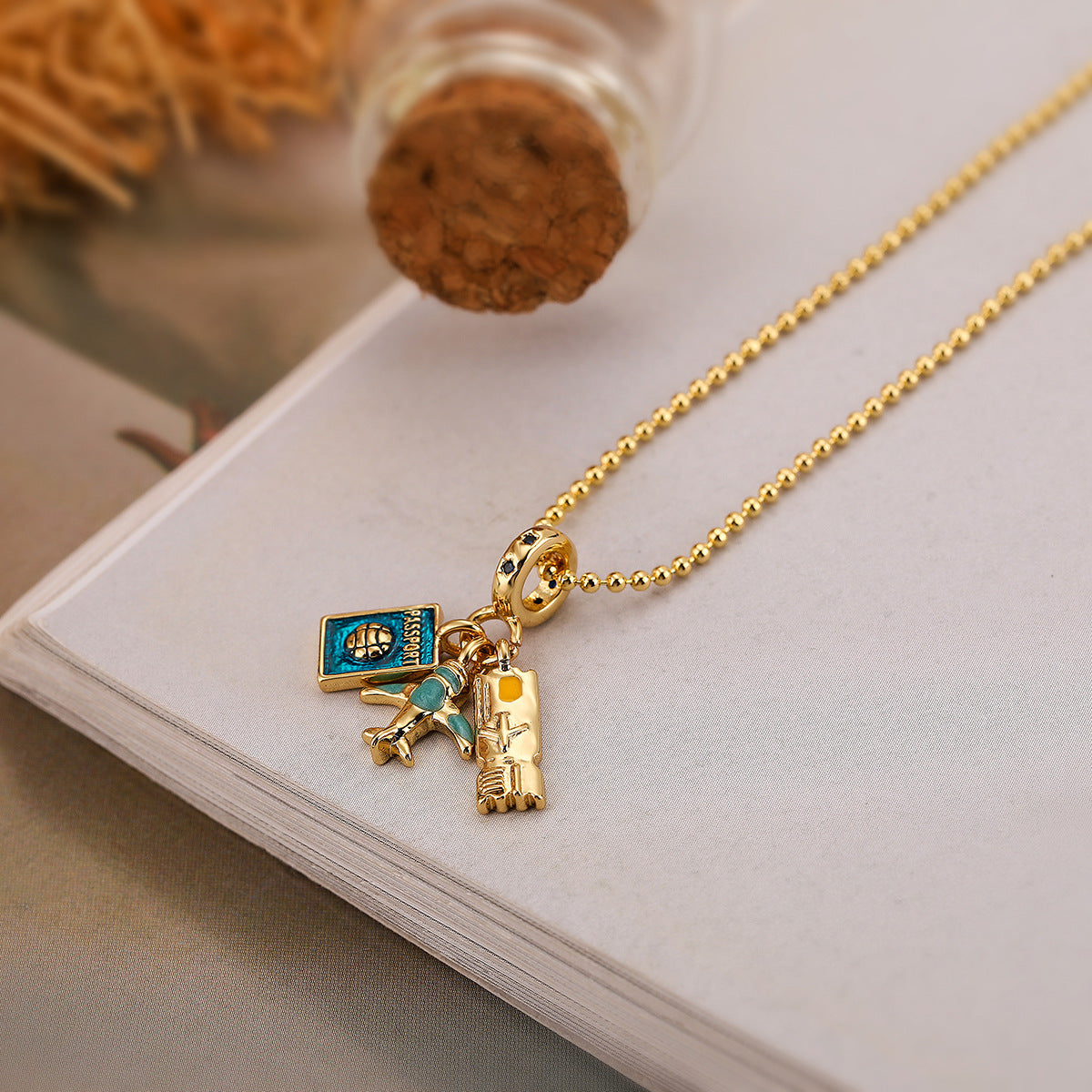 Minimalist Airplane-Shaped Pendant Necklace for Women with Copper Base and Gold Plating Enamel Finish