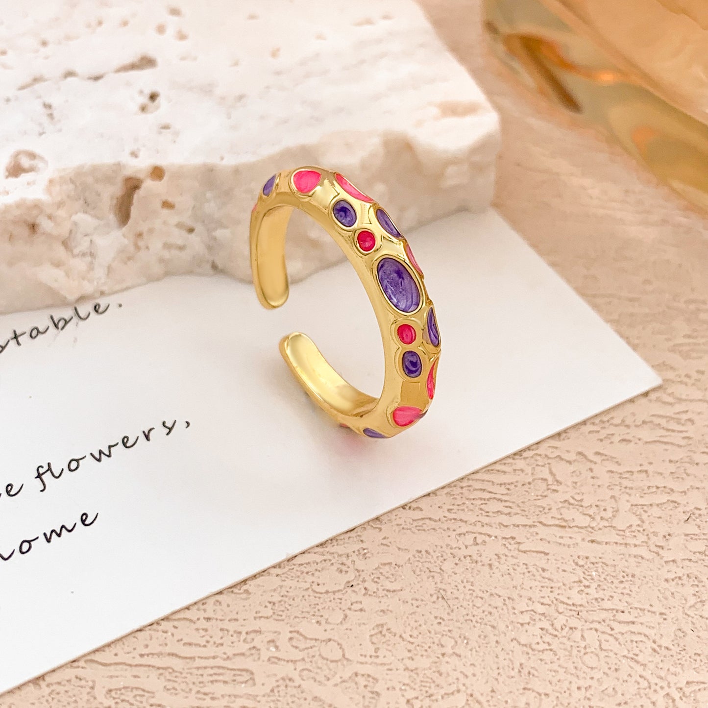 Anello regolabile aperto da donna vintage elegante in lega placcato oro con olio a goccia a pois geometrici