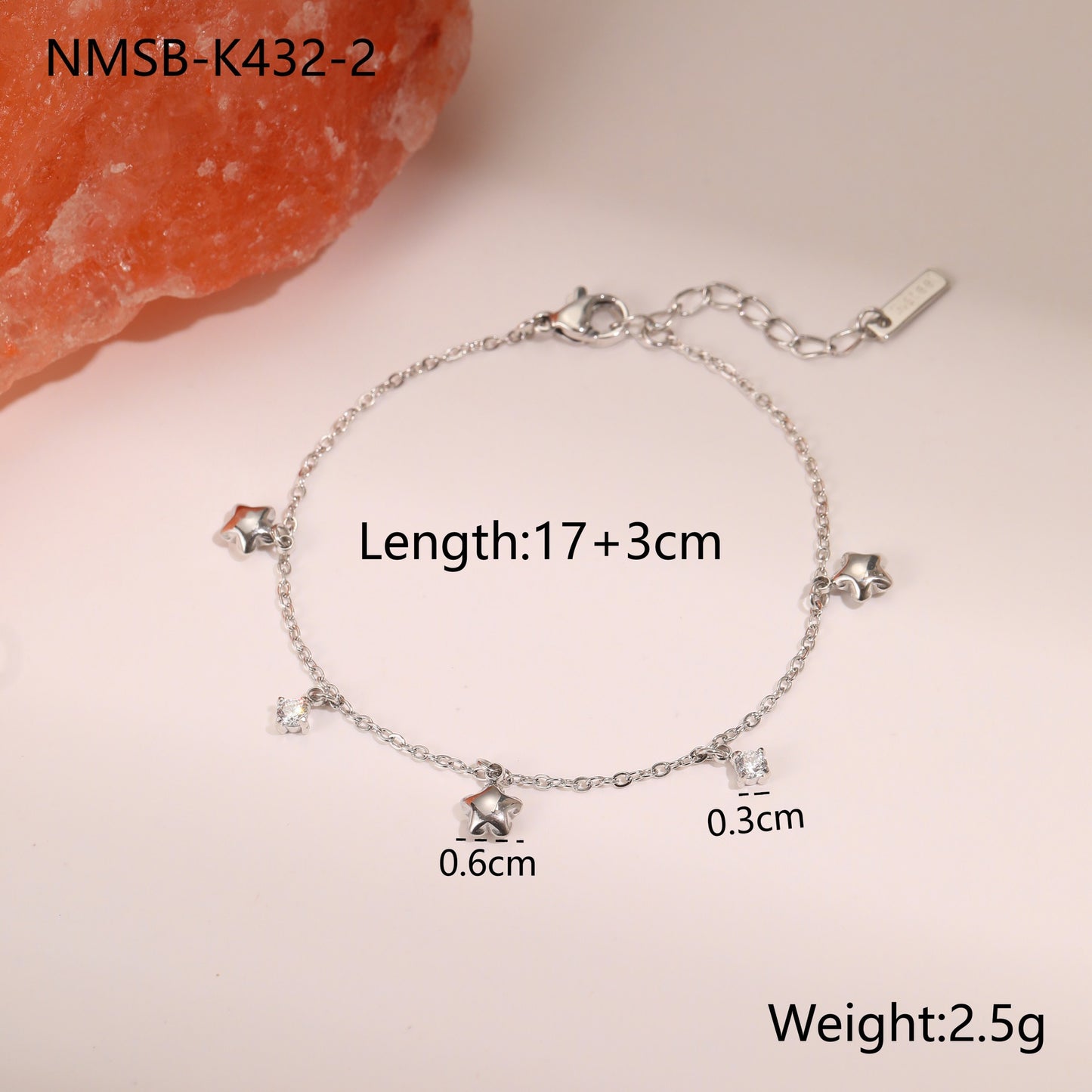 Fashionable Star-Shaped Titanium Steel Bracelet with 18K Gold Plating and Zircon Inlay for Women