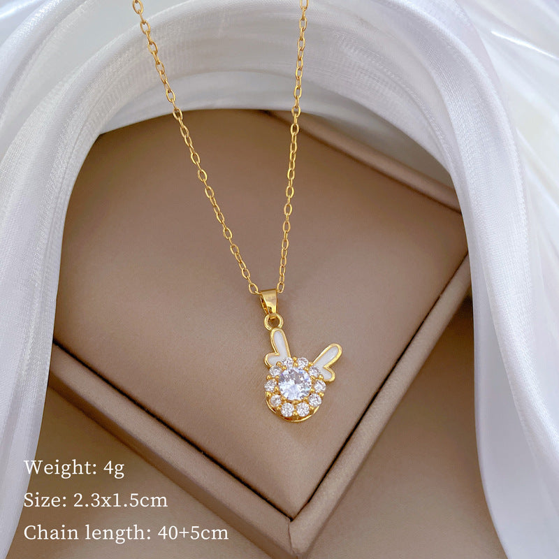 Collana di lusso in acciaio al titanio con cuore geometrico, strass e catena a labbra per donne e uomini