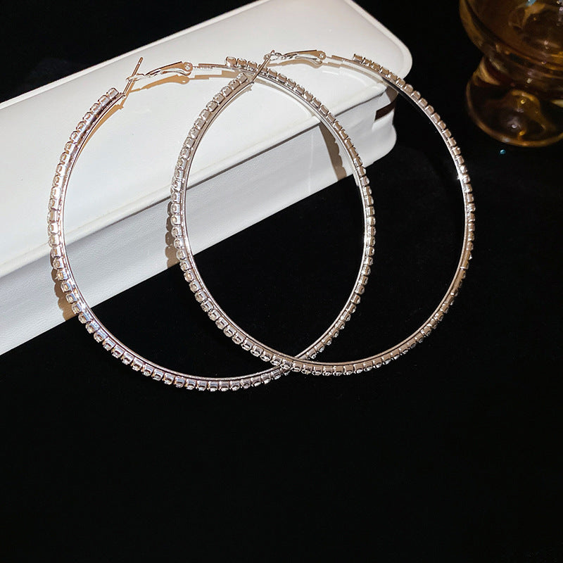 Orecchini a Cerchio da Donna Minimalisti di Lusso Geometrici con Strass Intarsiati in Rame con Design Rotondo