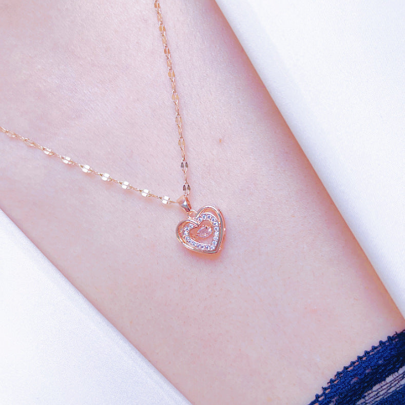 Minimalist Heart-Shaped Titanium Steel Necklace for Women with Plated Copper Pendant and Lip Chain Style