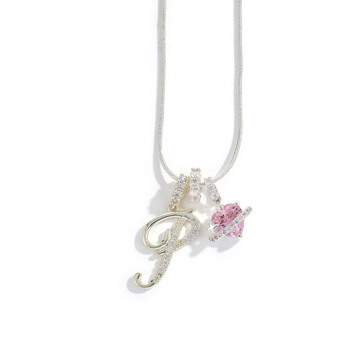 Collana con ciondolo a lettera minimalista in rame con intarsio di zirconi dal design geometrico per donna