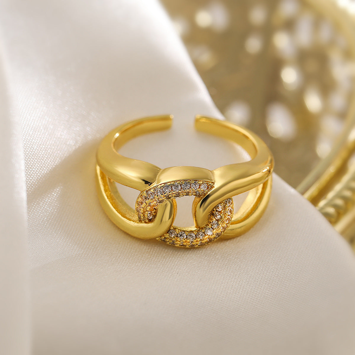 Minimalist Geometric Open Ring for Women Made of Brass with 18K Gold Plating and Zircon Inlay