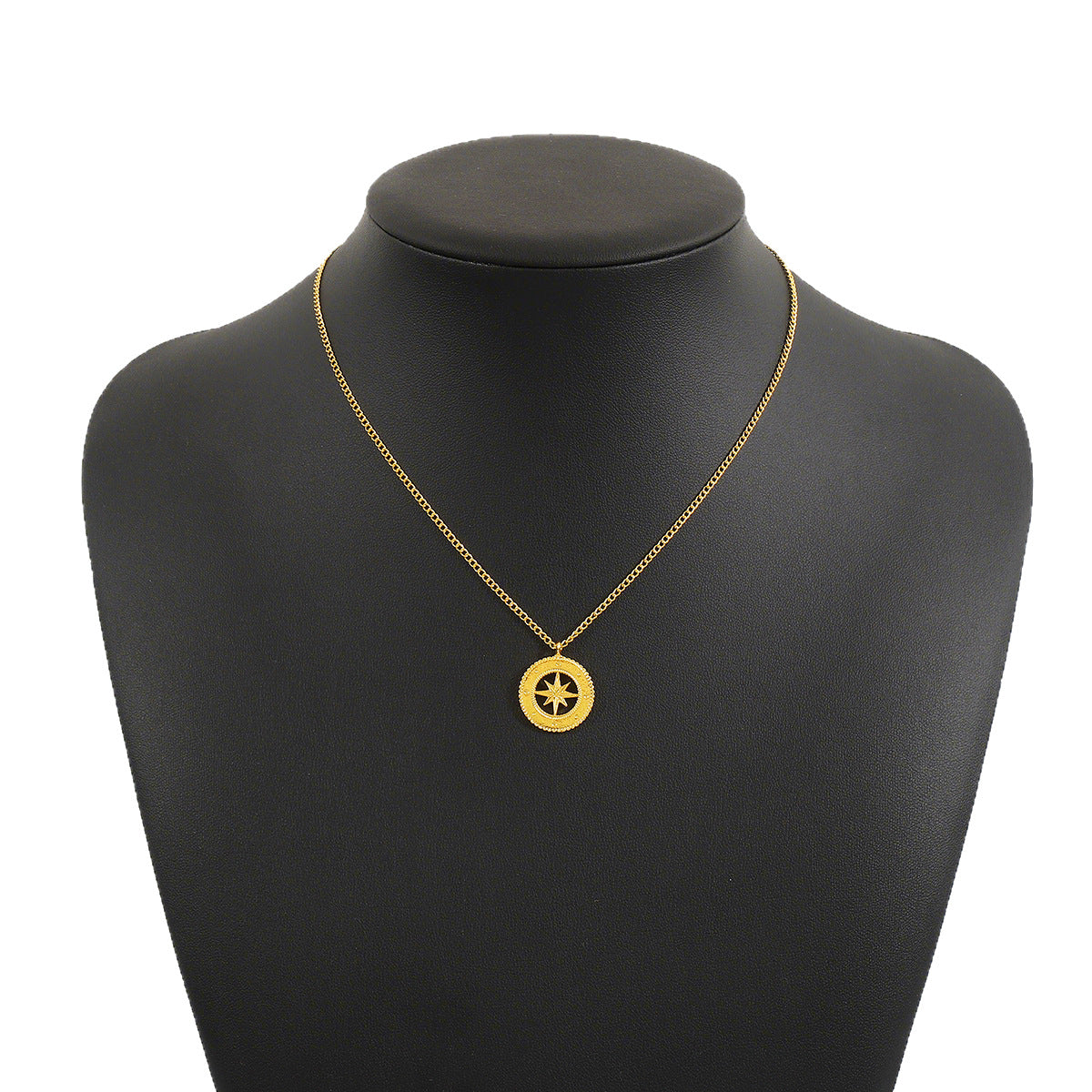 Minimalist Eight-Pointed Star Pendant Necklace for Women in Iron with Plated Finish