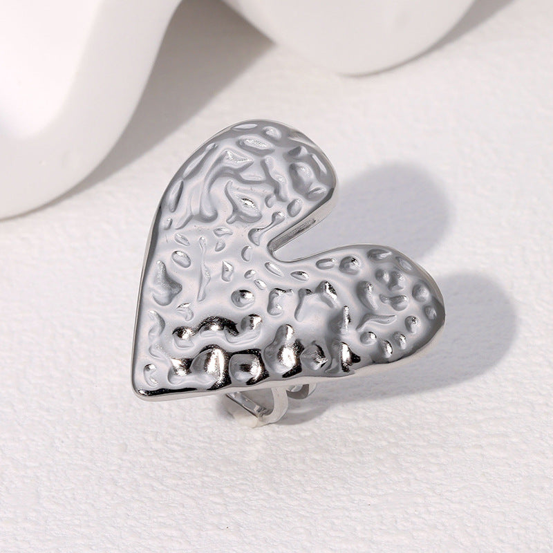Vintage Style Heart-Shaped Stainless Steel Ring for Women with Plated Finish
