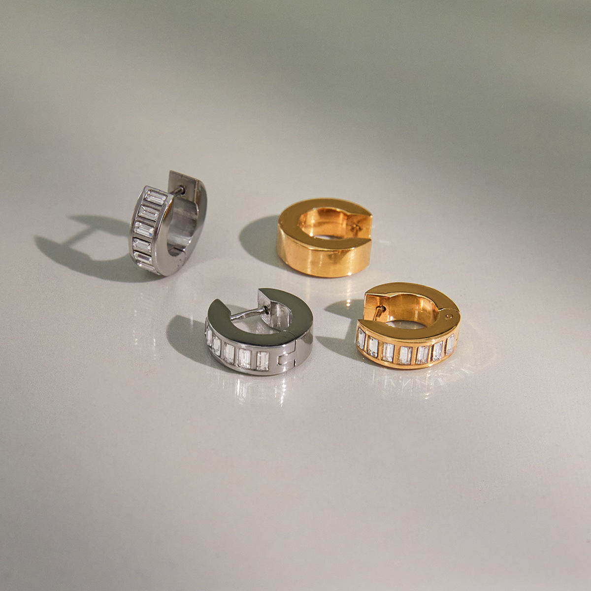 Orecchini a perno geometrici in acciaio inossidabile con strass, placcati, lusso minimalista, da donna