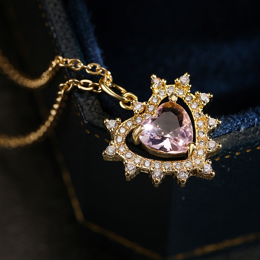 Elegant Heart-Shaped Zirconia Pendant Necklace for Women in Copper with Minimalist Geometric Design and Versatile Clavicle Chain