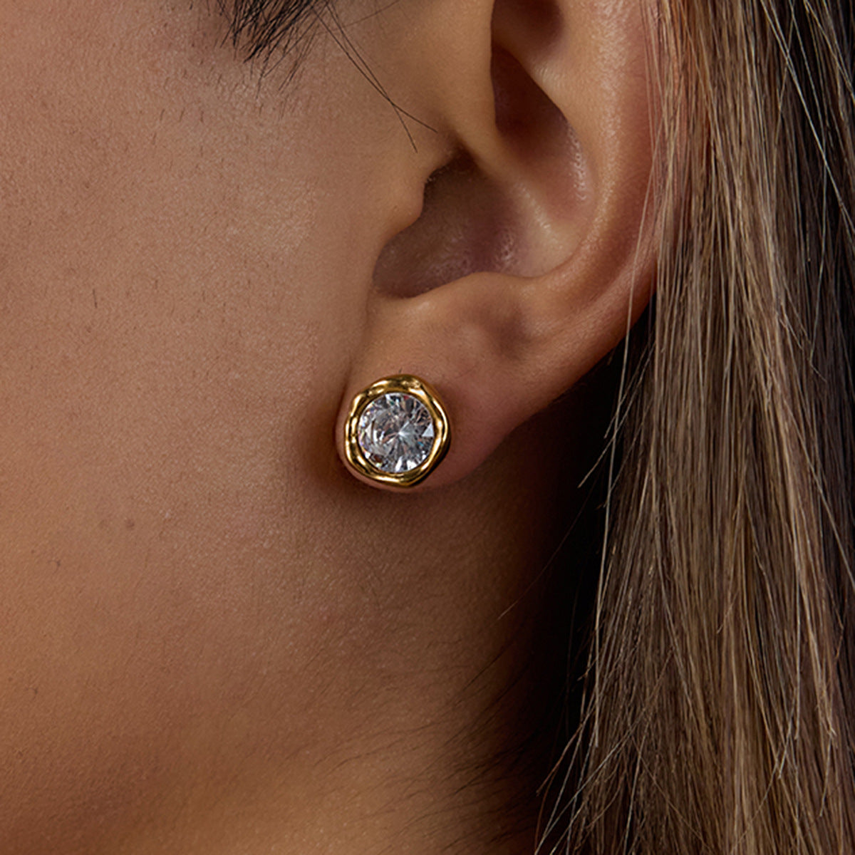 Pendientes de tuerca minimalistas de acero inoxidable geométricos para mujer con acabado chapado
