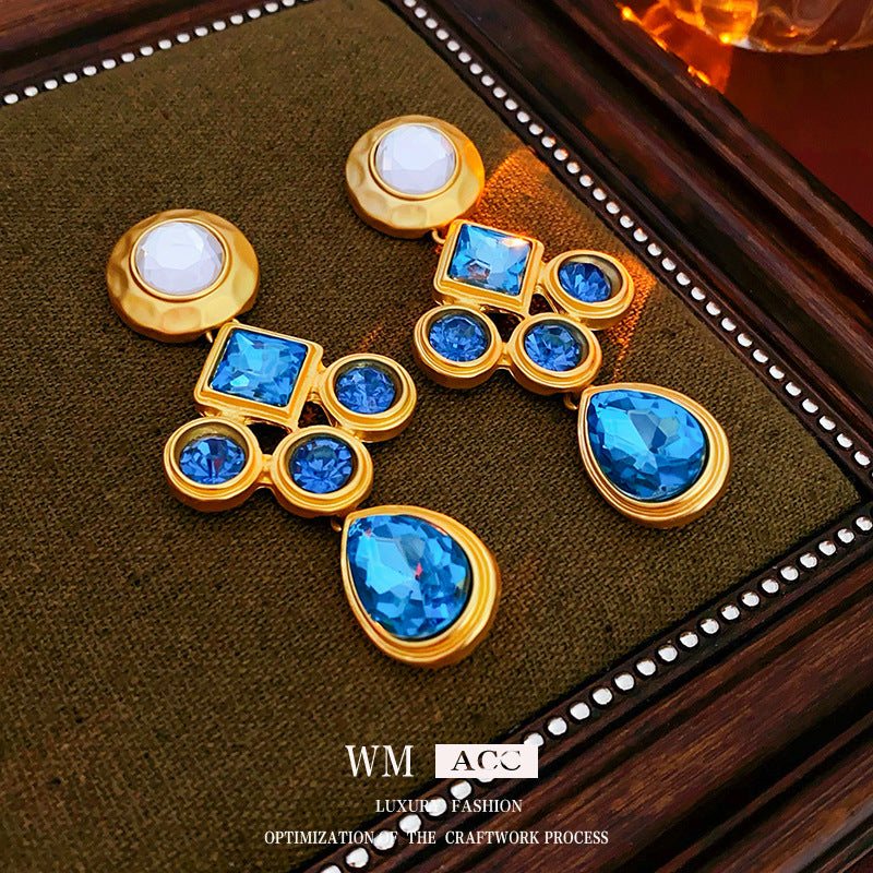 Vintage Geometric Earrings with Rhinestone Inlay in Gold-Plated Metal for Women