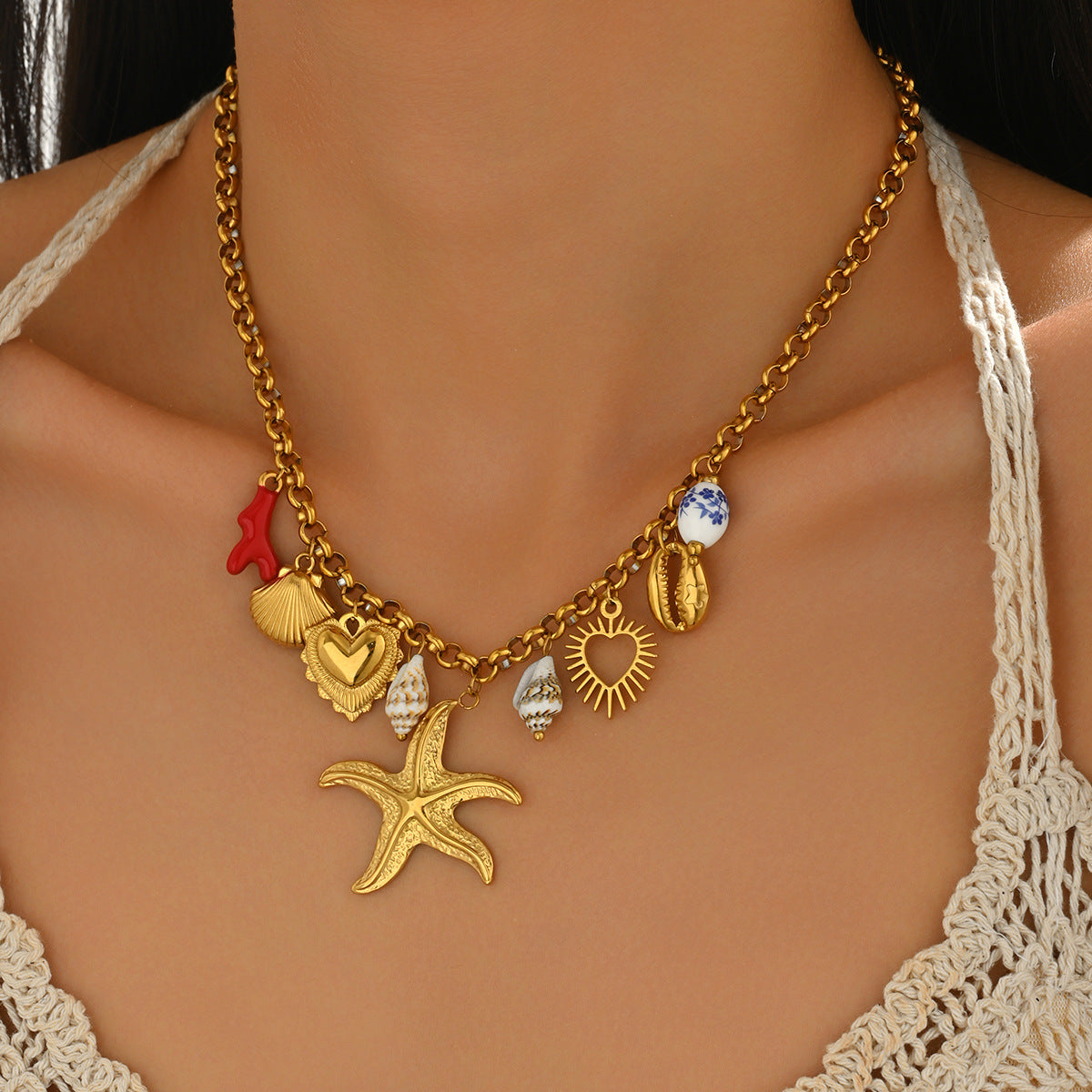 Collar con colgante geométrico de estrella de mar y concha en aleación con acabado chapado para mujer