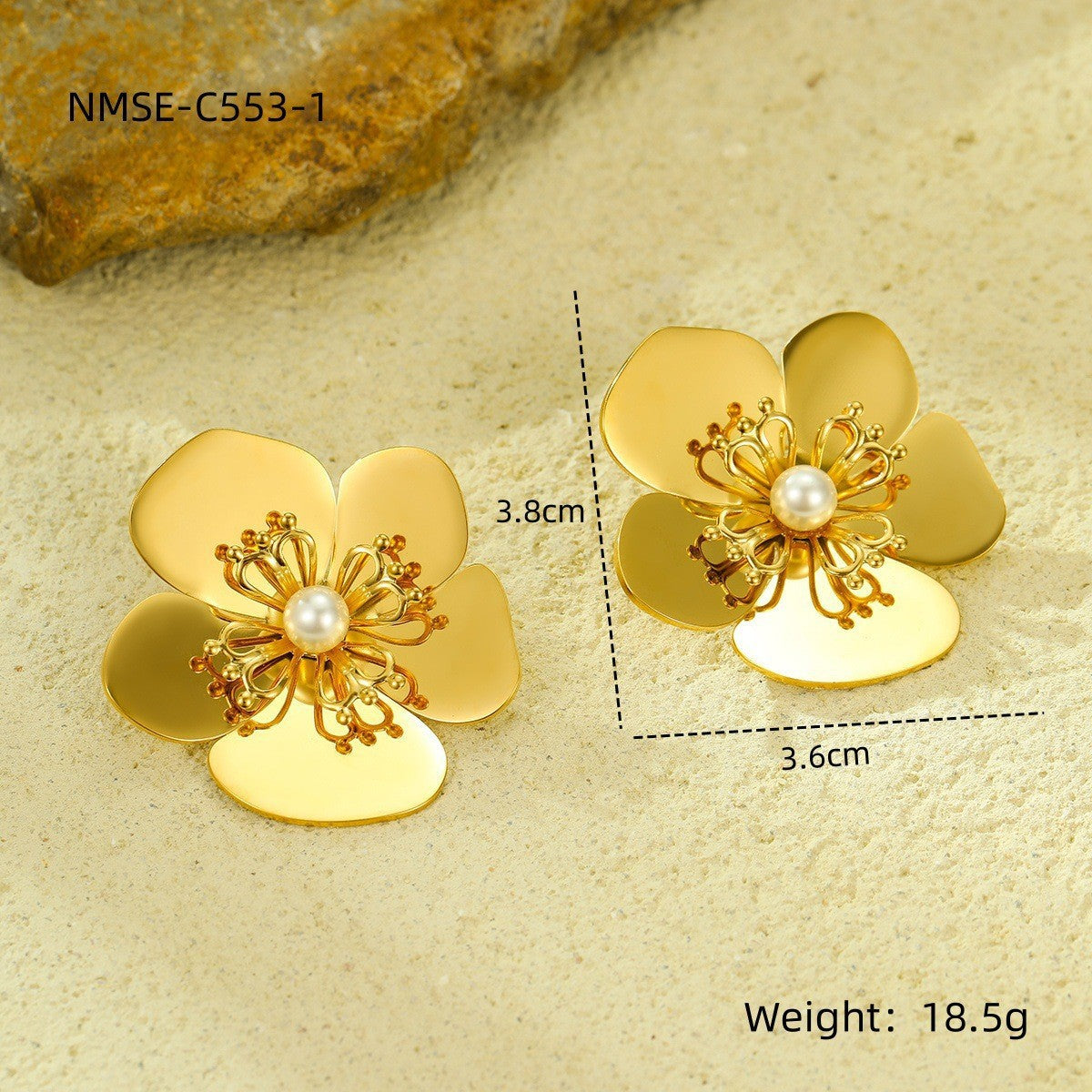 Orecchini da donna minimalisti geometrici a fiore in acciaio inossidabile con dettagli in perle e placcatura oro