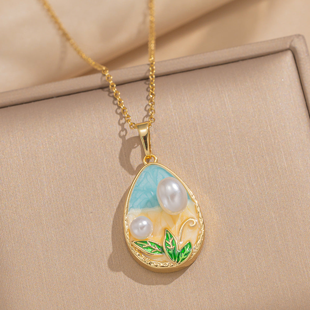 Baroque Style Leaf-Shaped Titanium Steel Necklace with Tulip Floral Motif, Vacuum-Plated for Hypoallergenic Wear, O-Chain Design