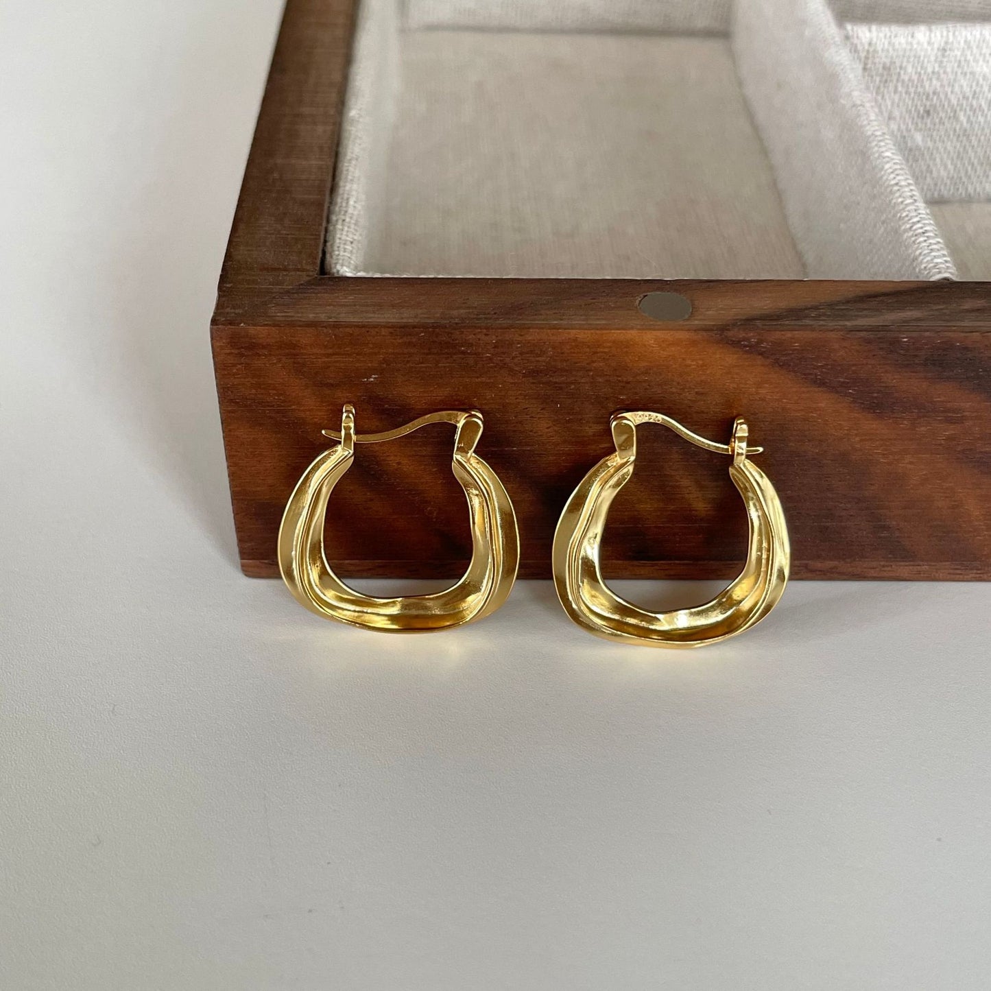 Pendientes de Plata de Ley 925 Irregulares en Forma de Lágrima con Incrustaciones de Perlas, Estilo Fresco y Dulce