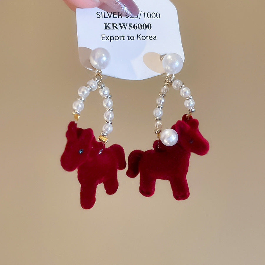 Pendientes de tuerca flocados con forma de caballo estilo lujo con perlas en plata de ley 925 bañada en oro de 18 quilates para mujer