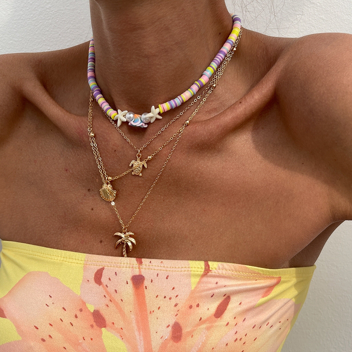 Vacation Style Seashell Pendant Necklace for Women with Polymer Clay and Imitation Pearl Accents on Copper-Plated Iron Chain