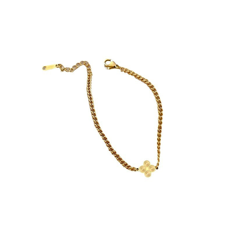 Minimalist Vintage Clover Link Chain Bracelet in Titanium Steel with Gold Plating for Unisex